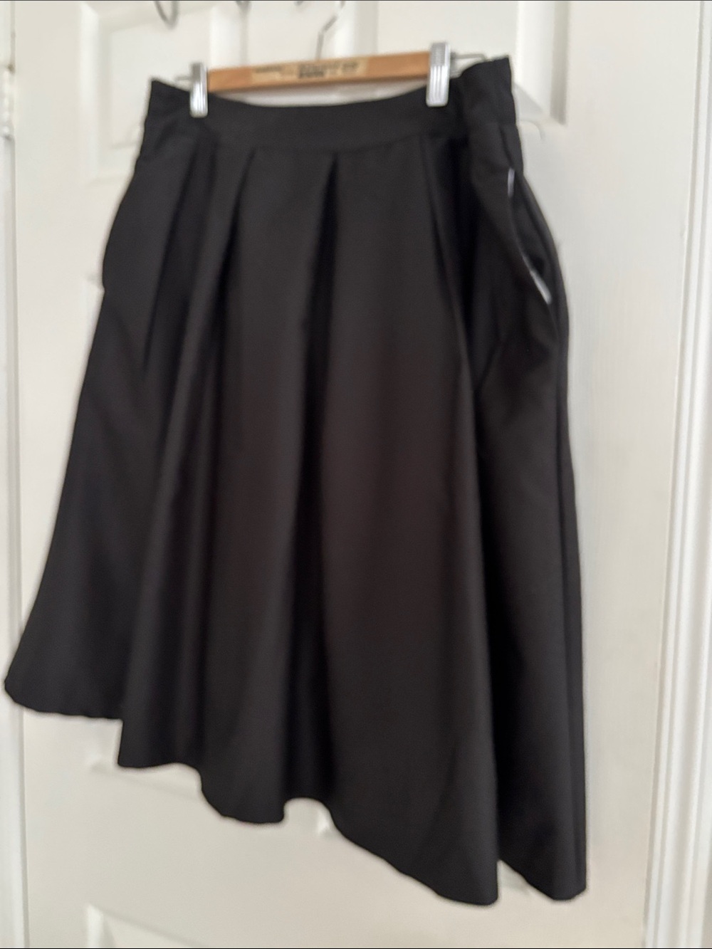 Black A-Line Pleated Midi Skirt - Women